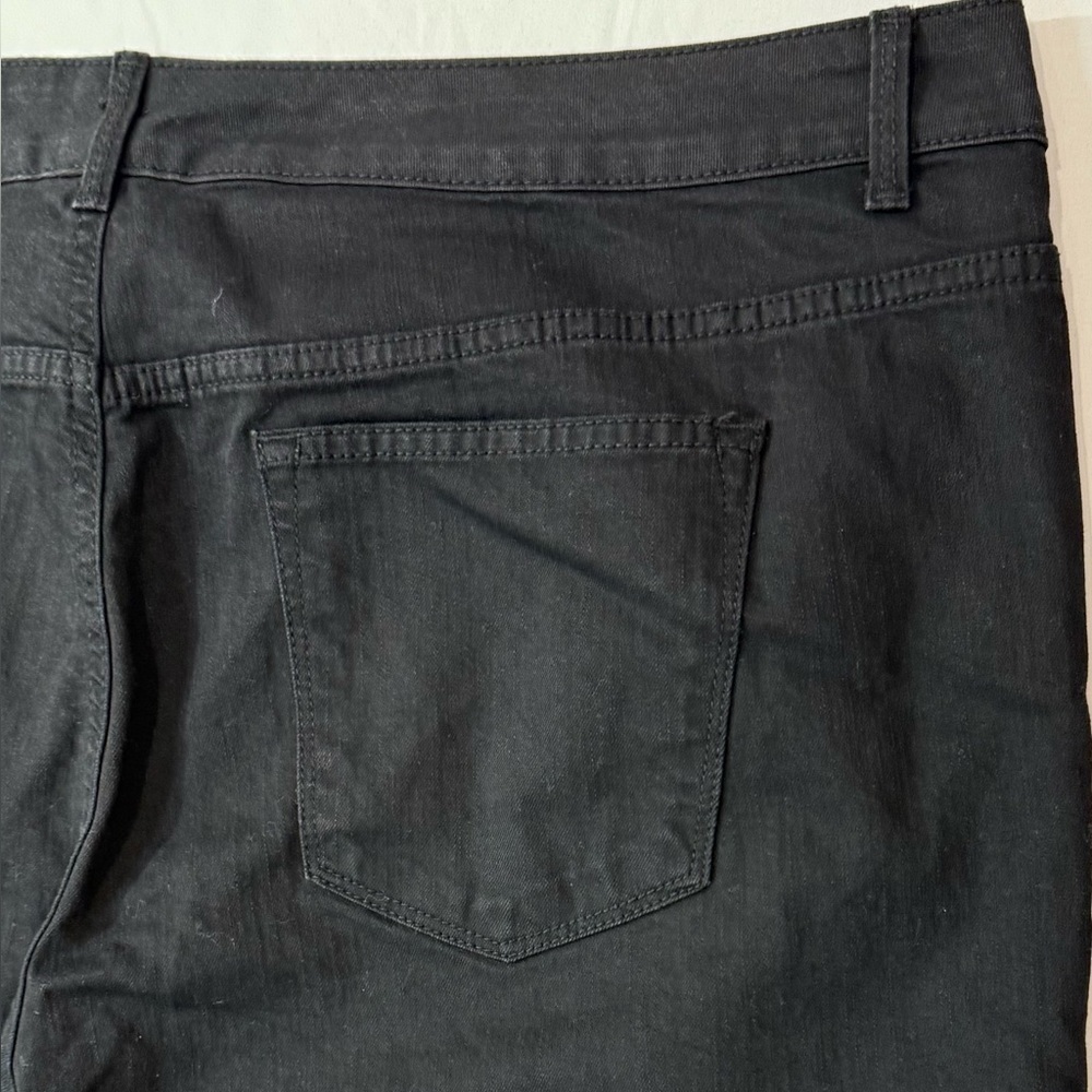 Sonoma Women Slim Straight Jeans Super Soft Comfort Stretch Color Black Size 24W - Picture 14 of 14